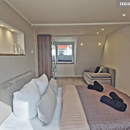 Exklusives 212 Qm Ferienhaus Mit 2 Apartments - Garten, Grill & Sauna! Schauenburg Exterior foto