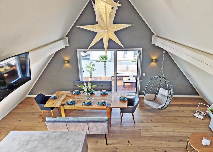 Exklusives 212 Qm Ferienhaus Mit 2 Apartments - Garten, Grill & Sauna!